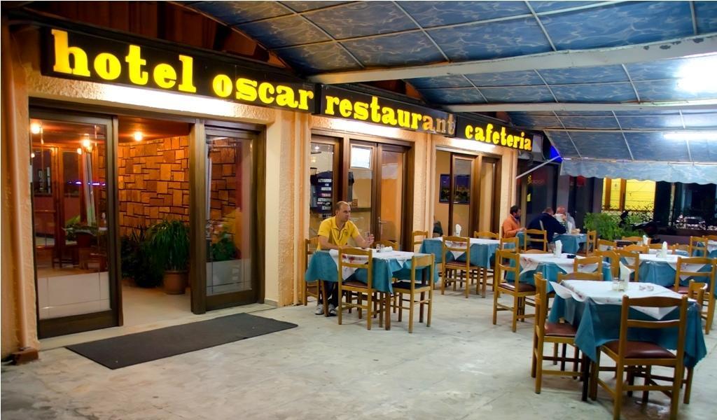 Hotel Oscar إيغومينيتسا المظهر الخارجي الصورة